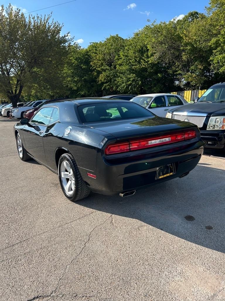 Dodge Challenger  2014
