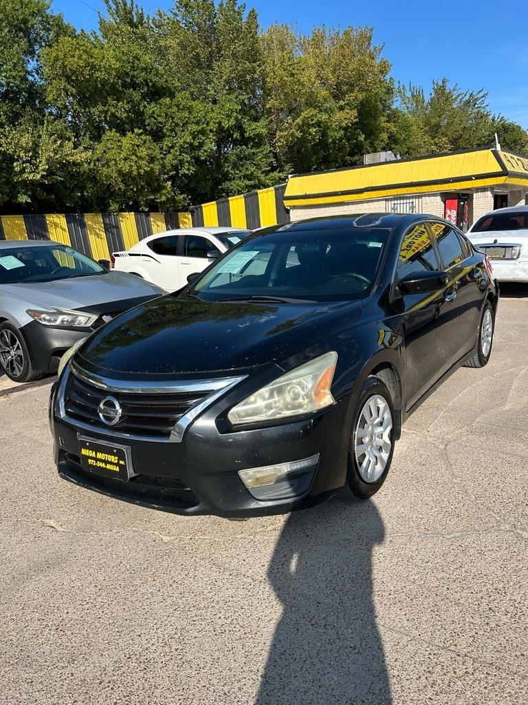 Nissan Altima  2015