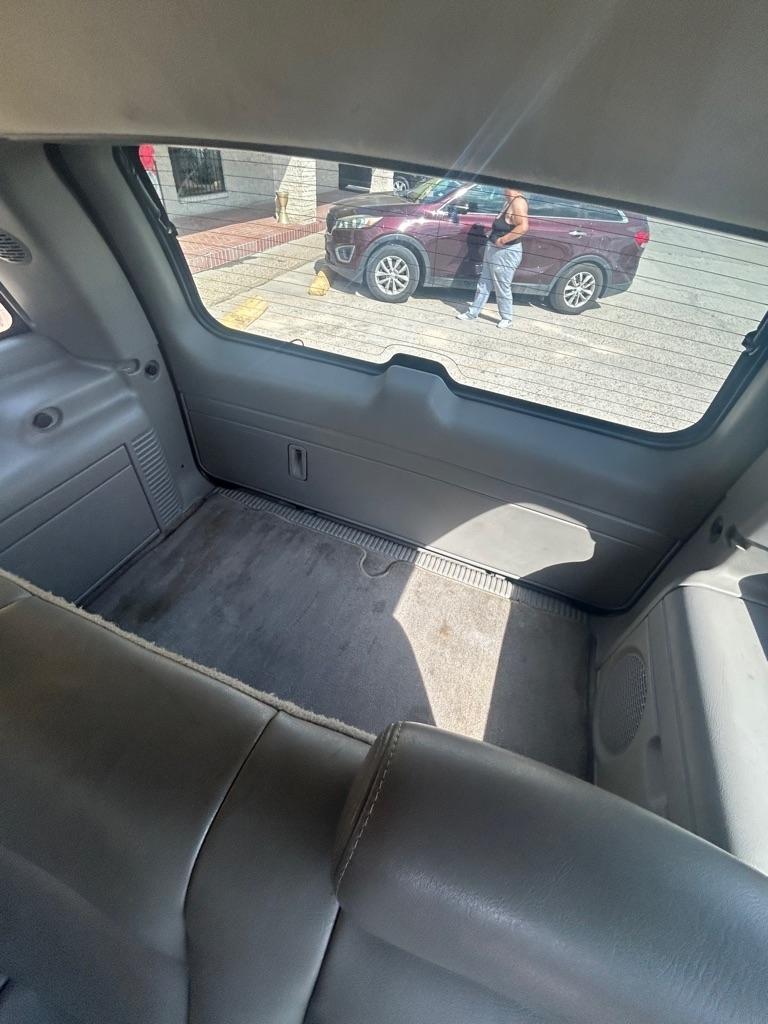 GMC Yukon XL  2005