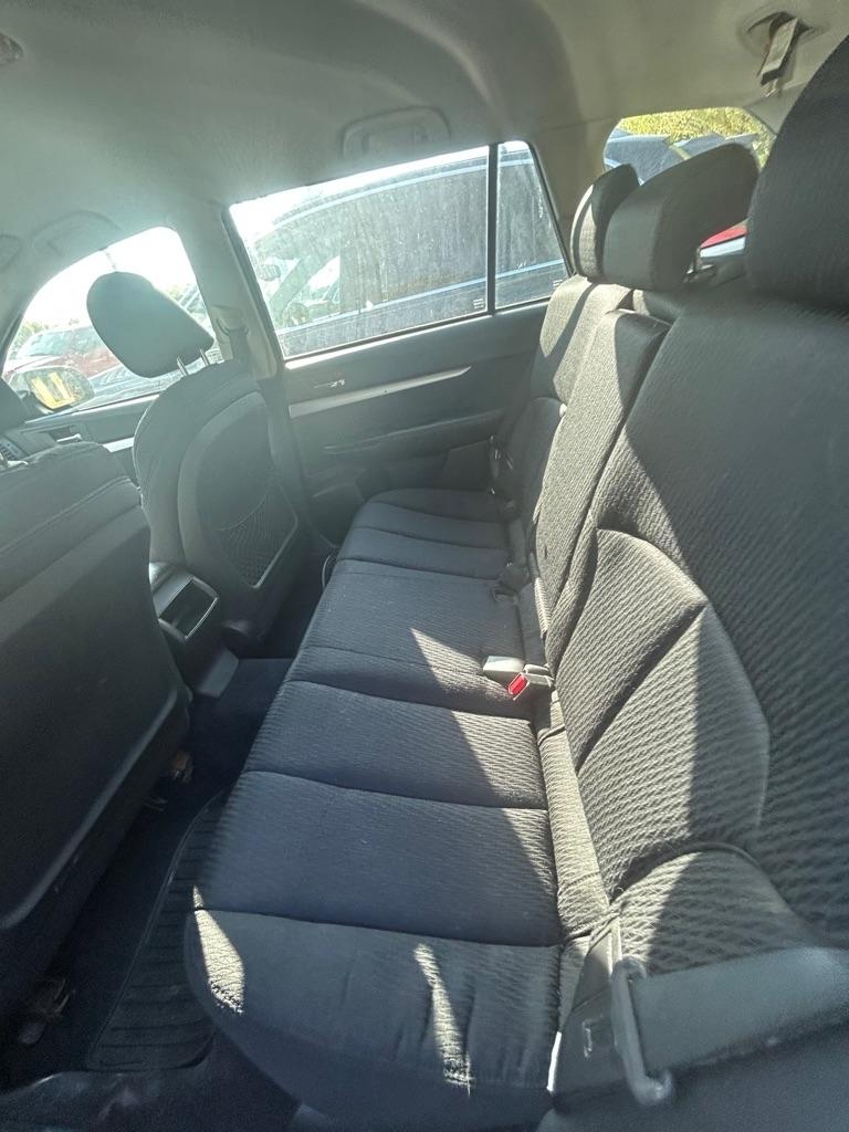 Subaru Outback  2010