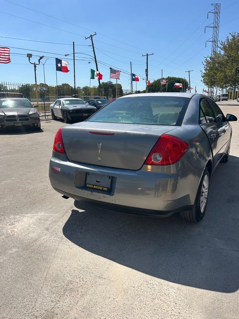 Pontiac G6  2007