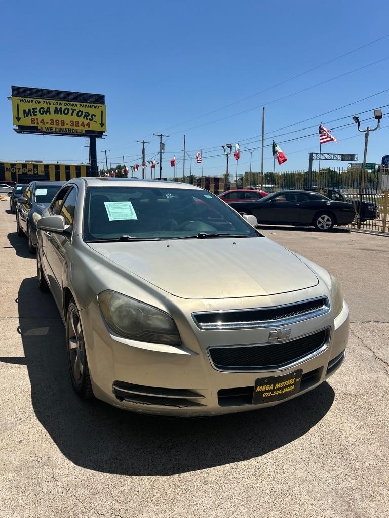 Chevrolet Malibu  2010