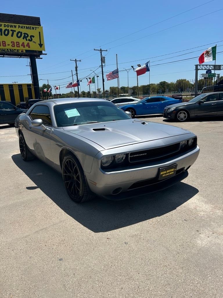 Dodge Challenger  2014