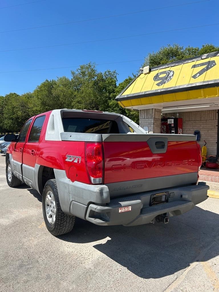 Chevrolet Avalanche  2002
