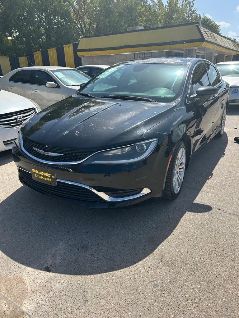 Chrysler 200  2015