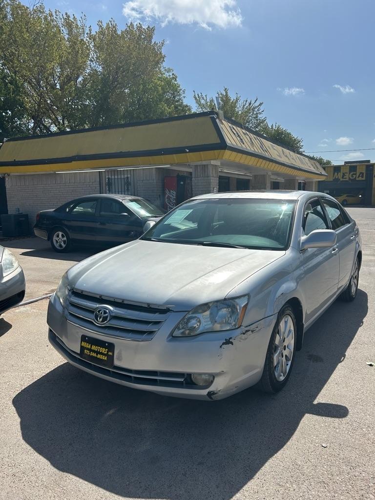 Toyota Avalon  2007