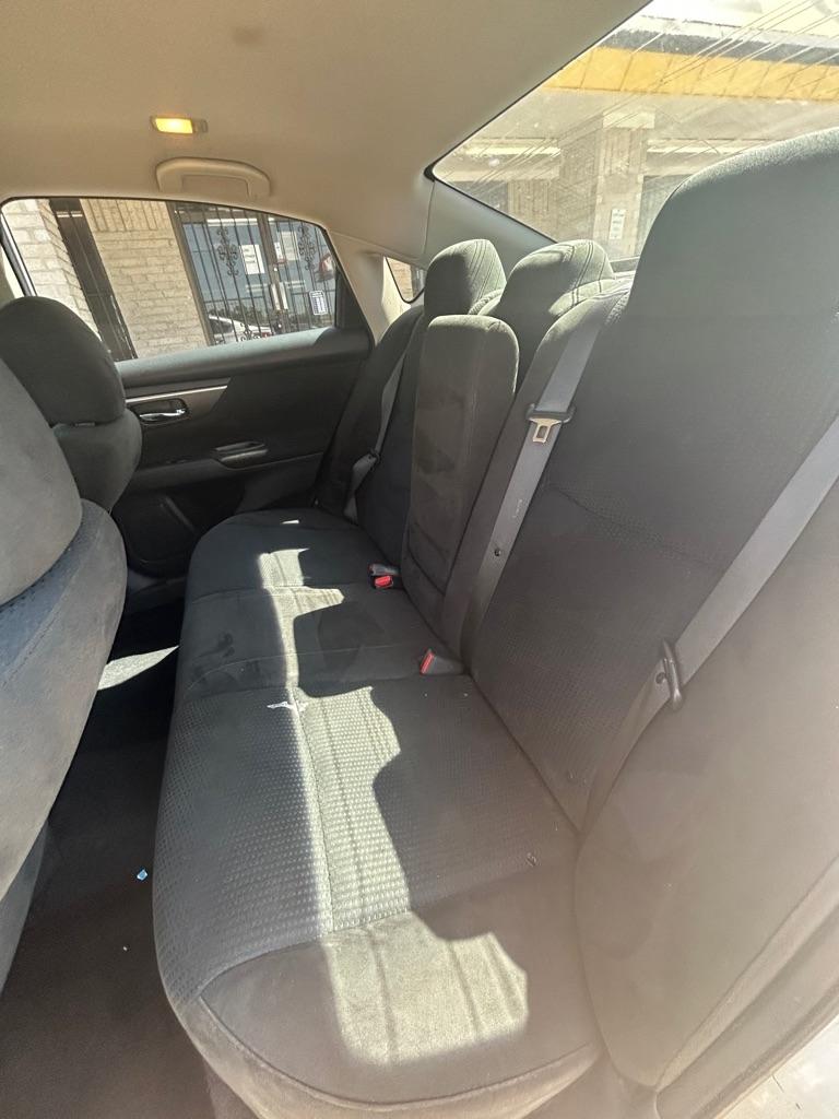 Nissan Altima  2015