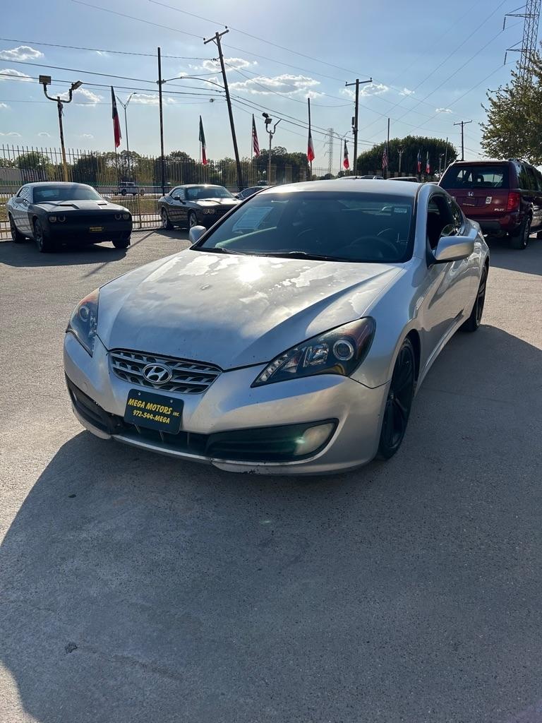 Hyundai Genesis Coupe  2012
