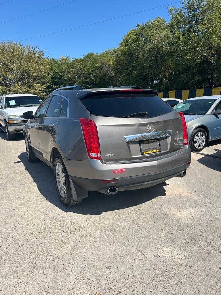 Cadillac SRX  2012