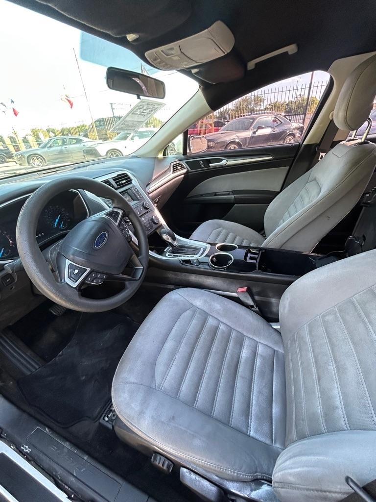 Ford Fusion  2013