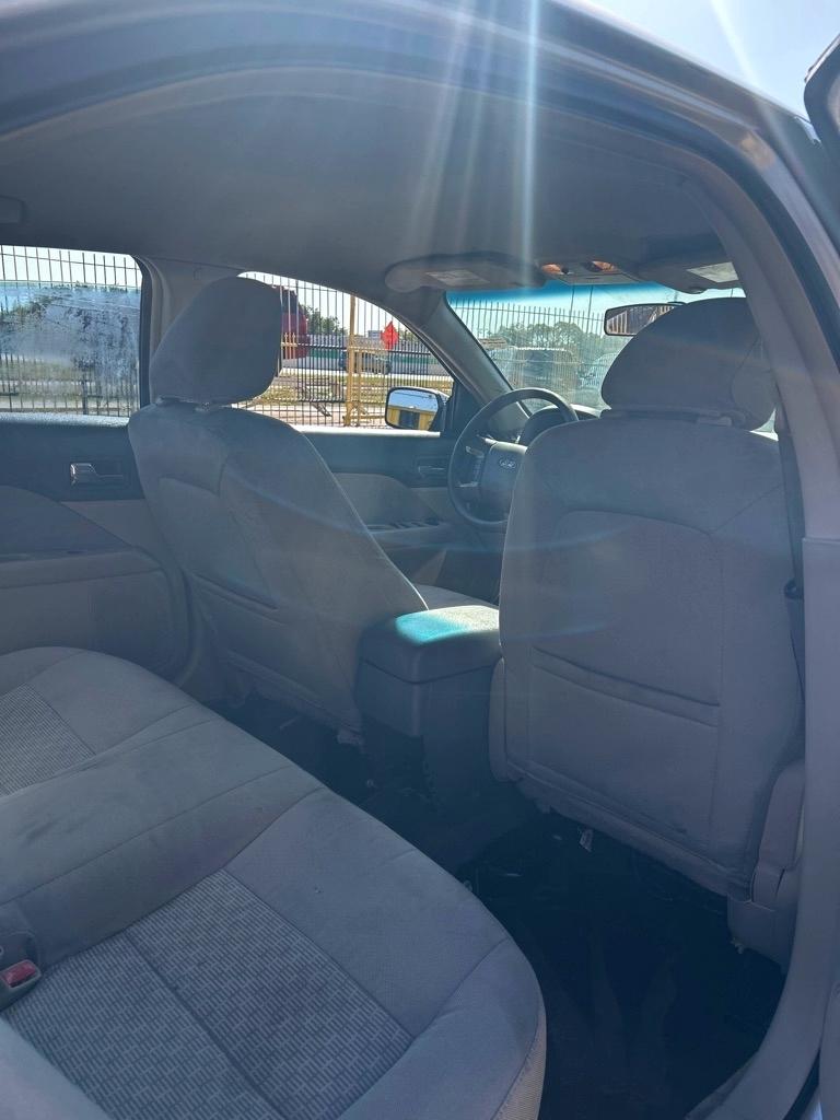 Ford Fusion  2010