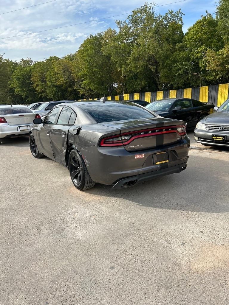 Dodge Charger  2015