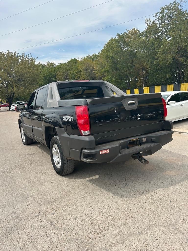 Chevrolet Avalanche  2003