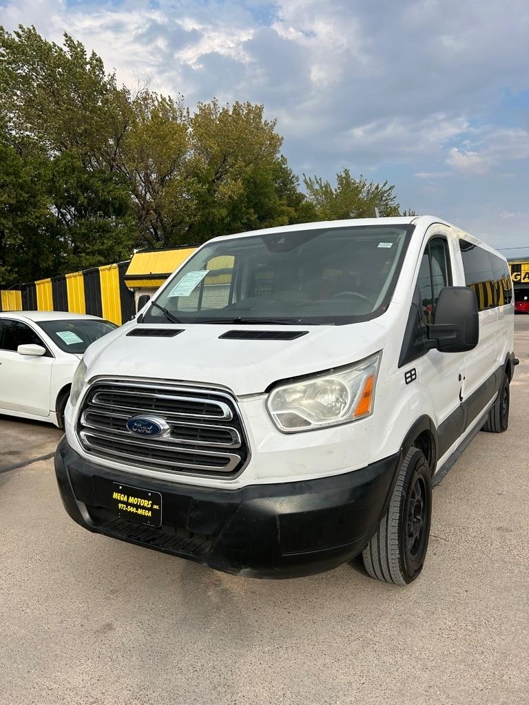 Ford Transit  2015