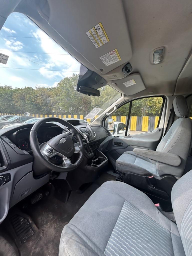 Ford Transit  2015