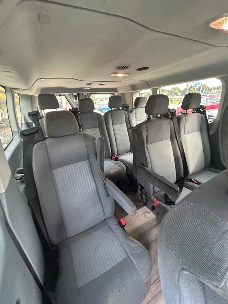 Ford Transit  2015