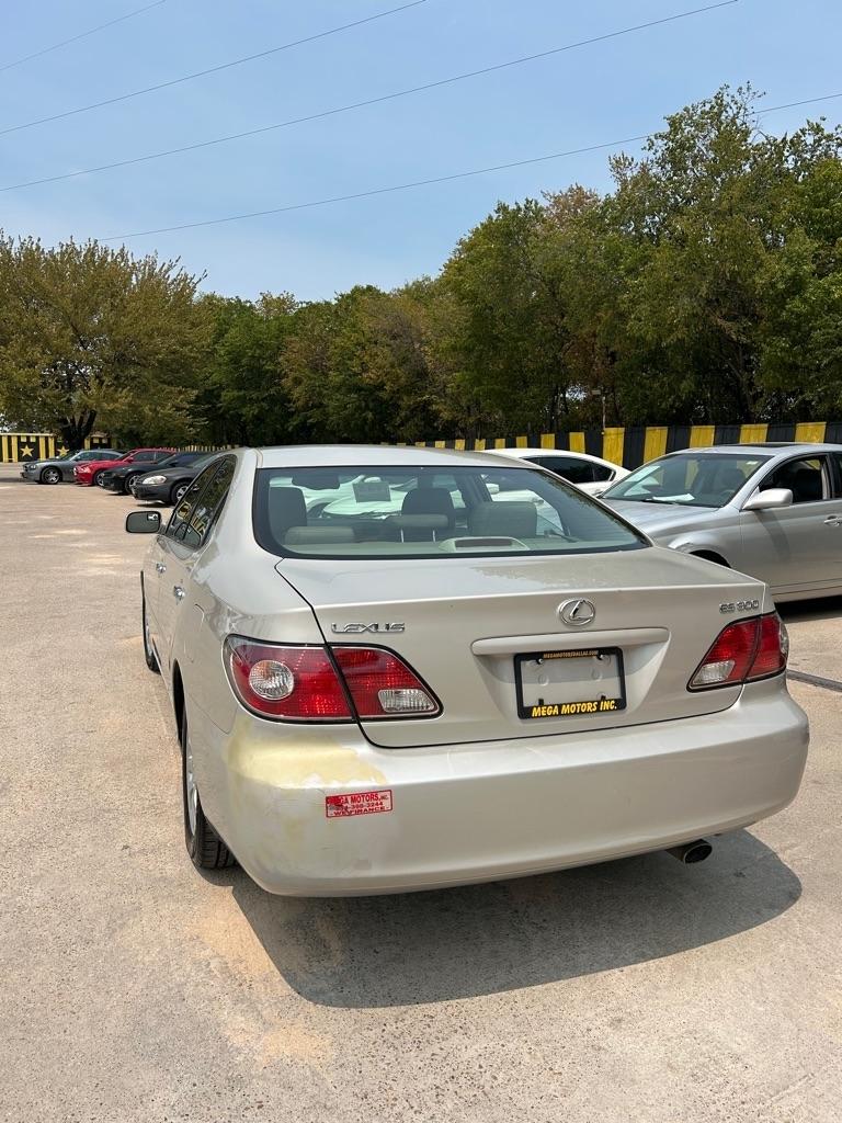 Lexus ES 300  2003