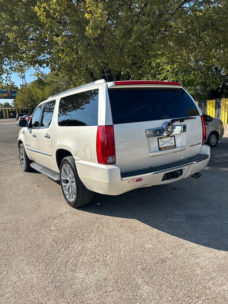Cadillac Escalade  2008