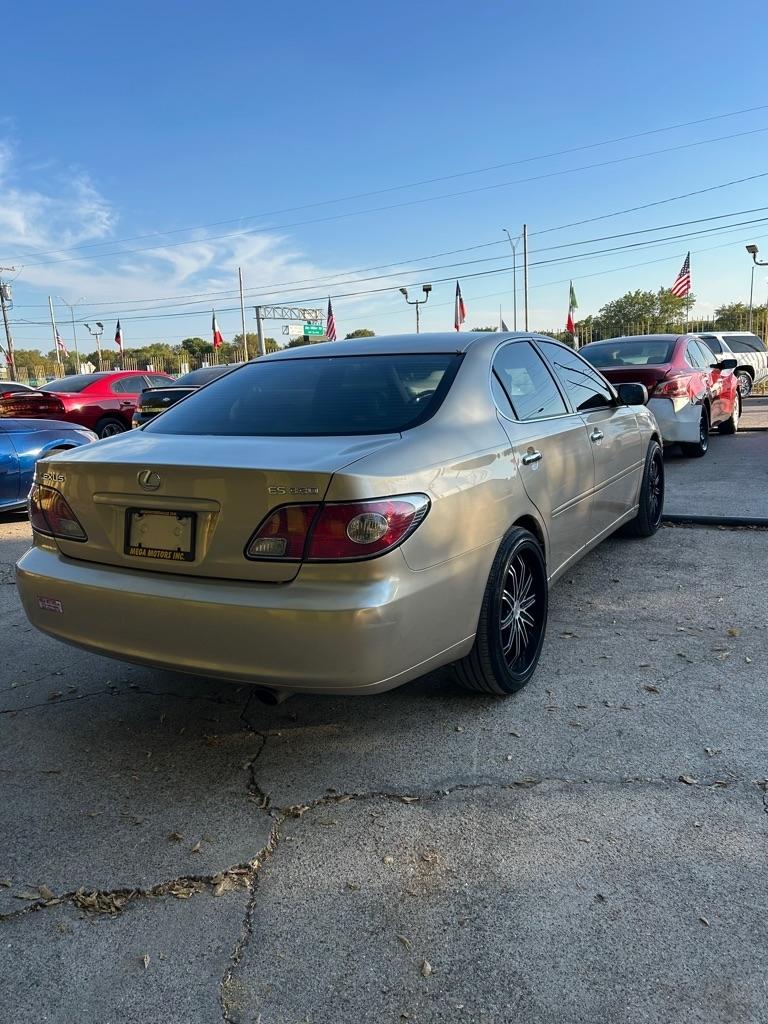 Lexus ES 330  2004