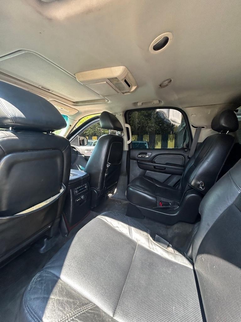 Cadillac Escalade  2008