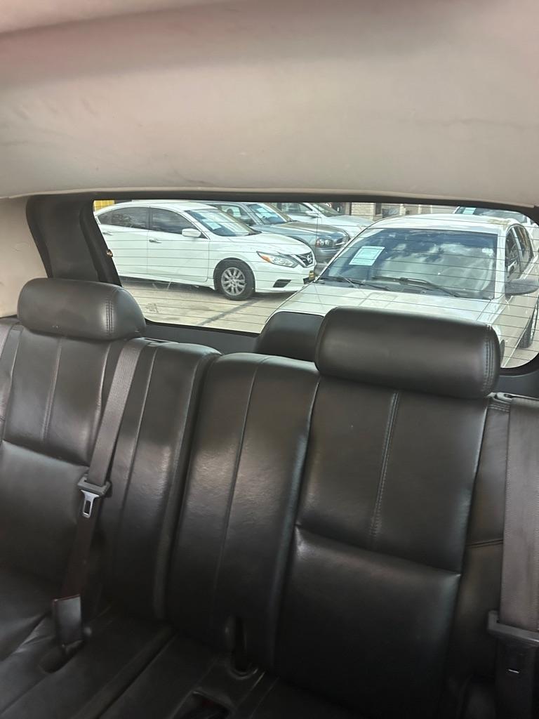 Chevrolet Tahoe  2008