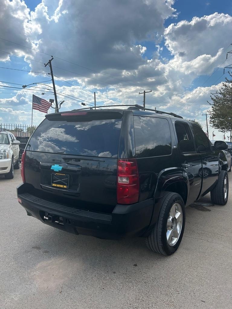 Chevrolet Tahoe  2008