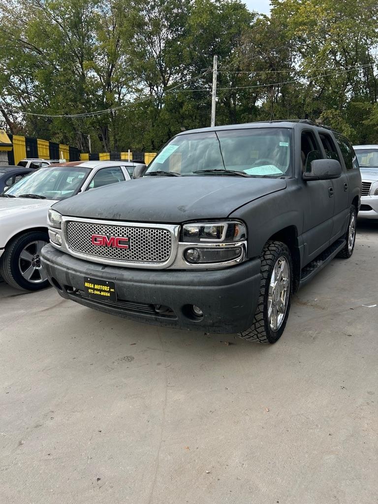 GMC Yukon Denali  2002
