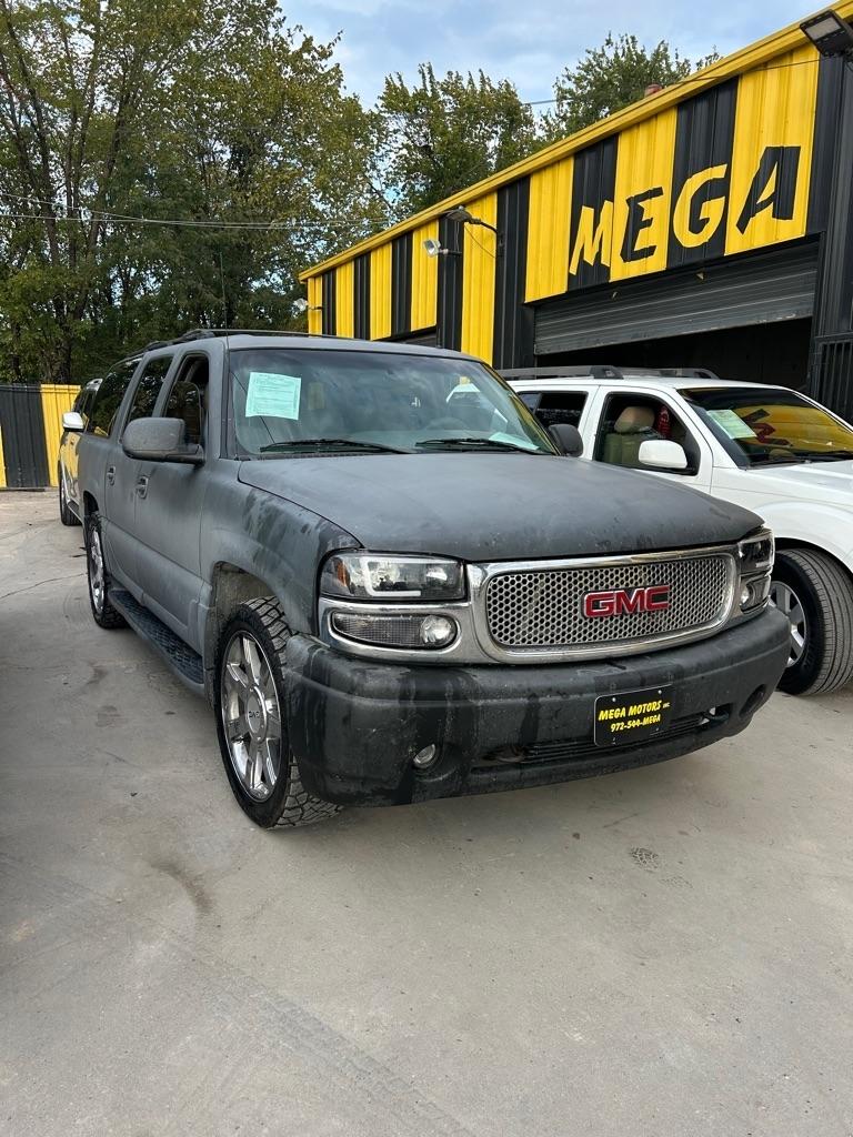 GMC Yukon Denali  2002