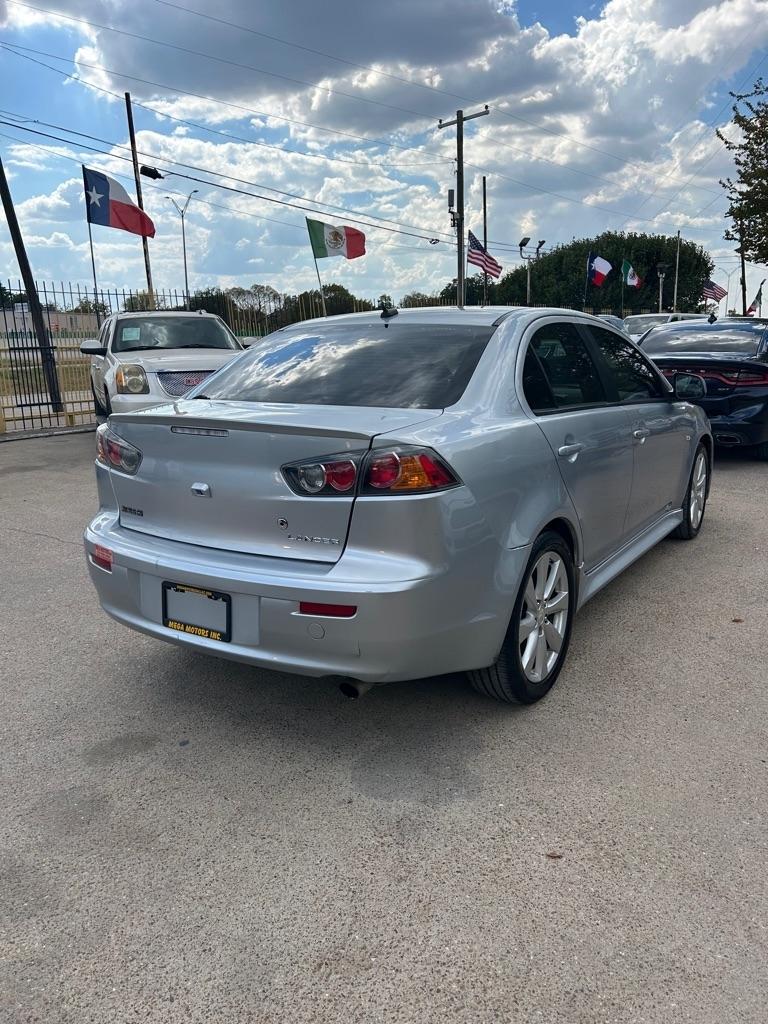 Mitsubishi Lancer  2012