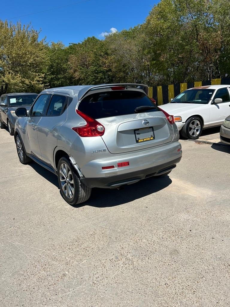 Nissan Juke  2011
