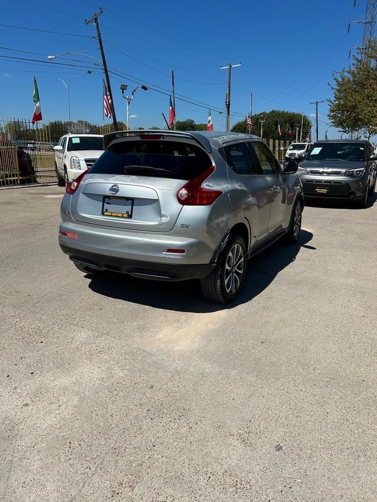 Nissan Juke  2011