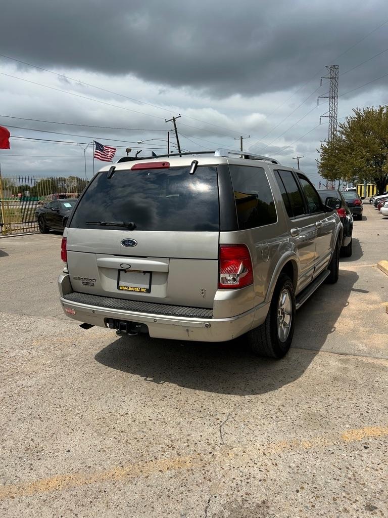 Ford Explorer  2003