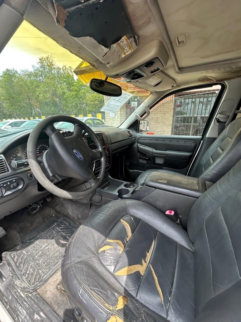 Ford Explorer  2003