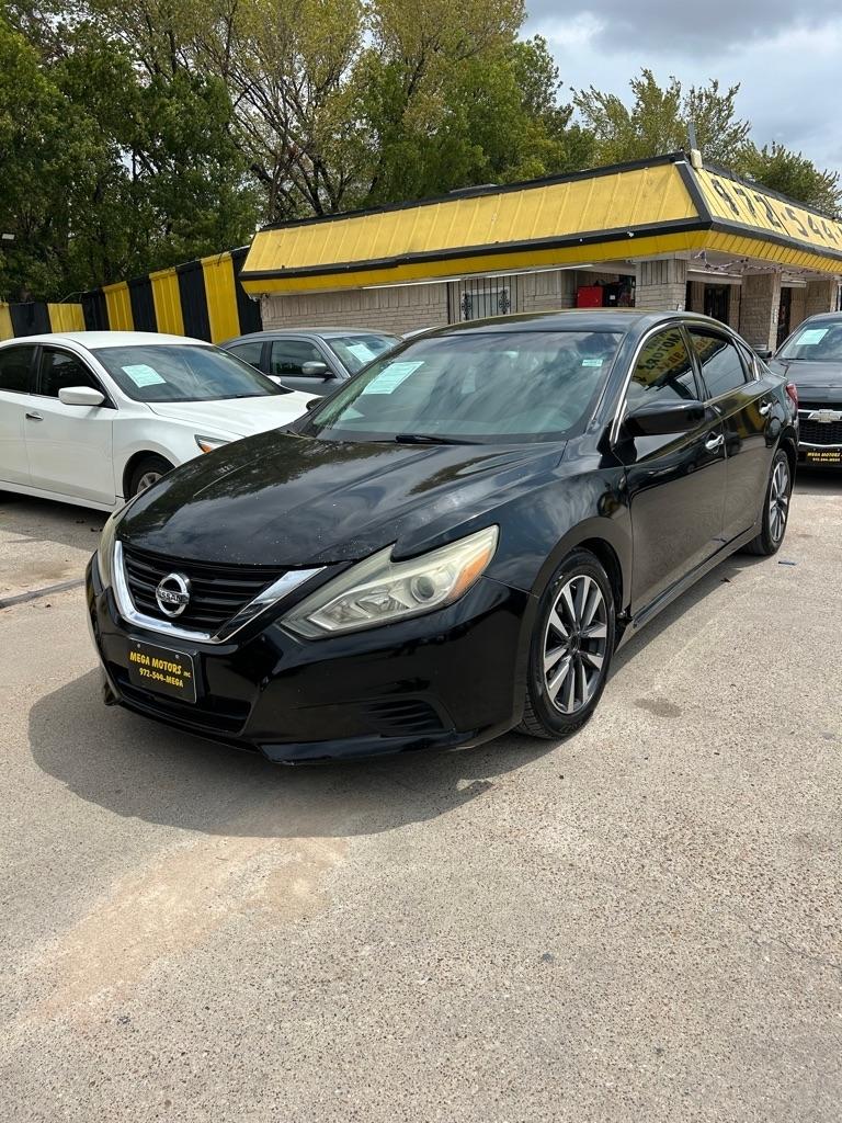 Nissan Altima  2016