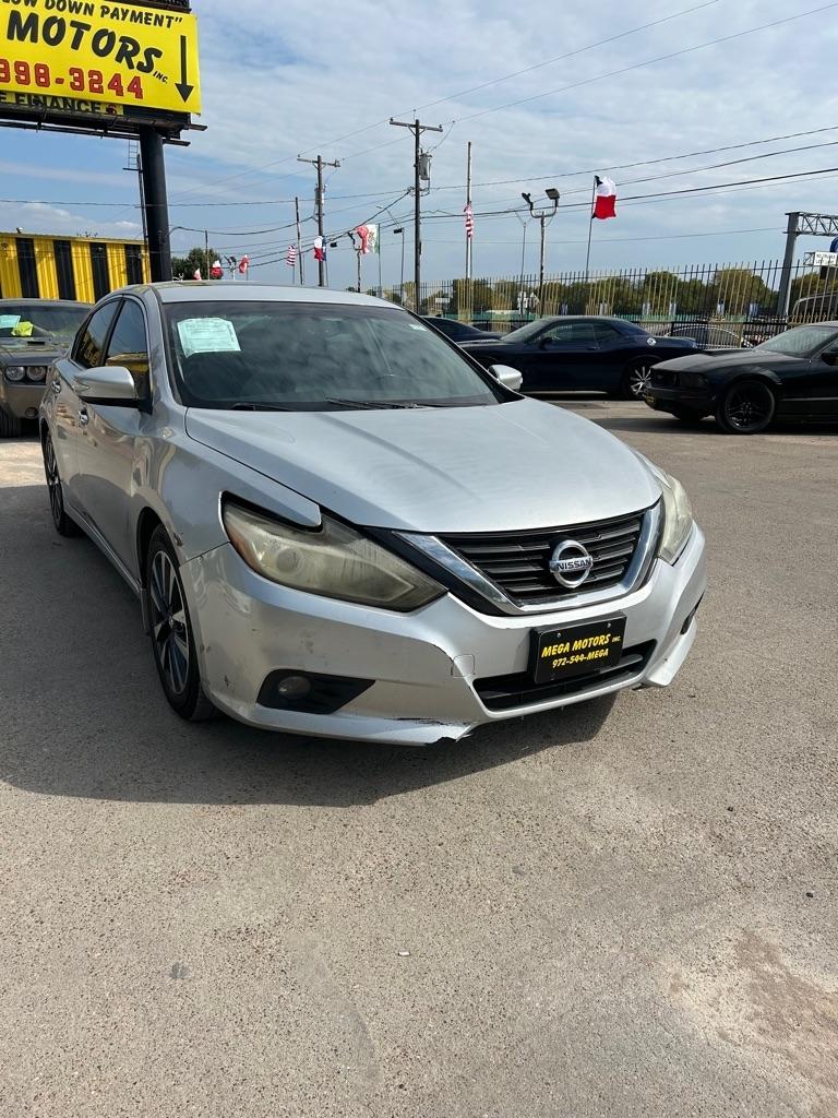Nissan Altima  2016