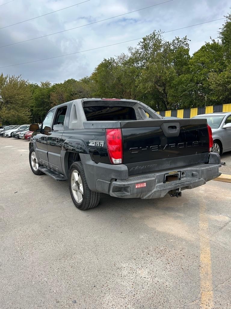 Chevrolet Avalanche  2003