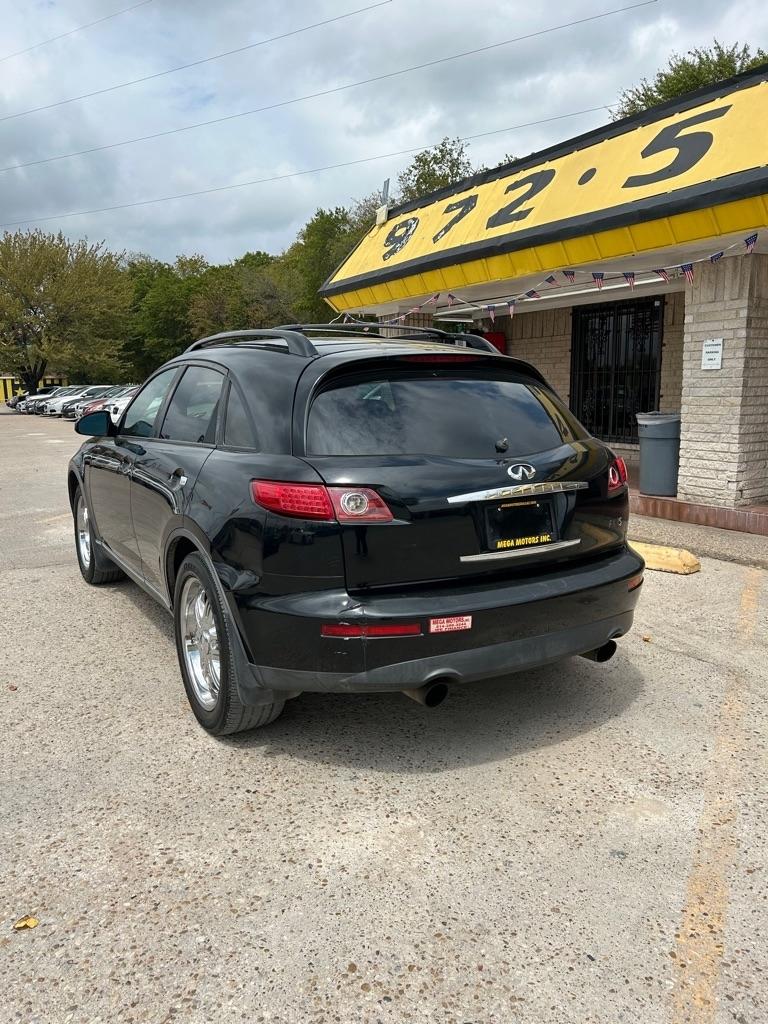 Infiniti FX  2003