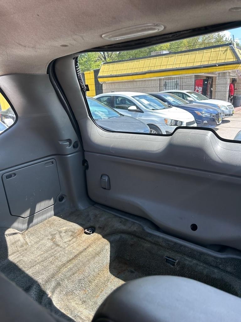 GMC Envoy  2003