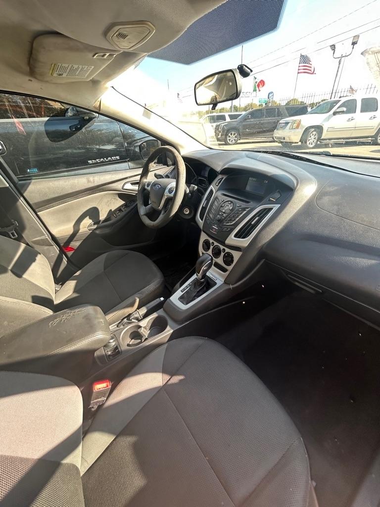 Ford Focus  2013