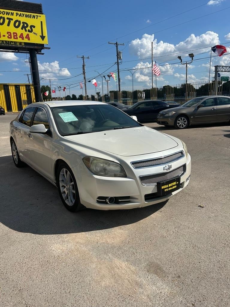 Chevrolet Malibu  2011