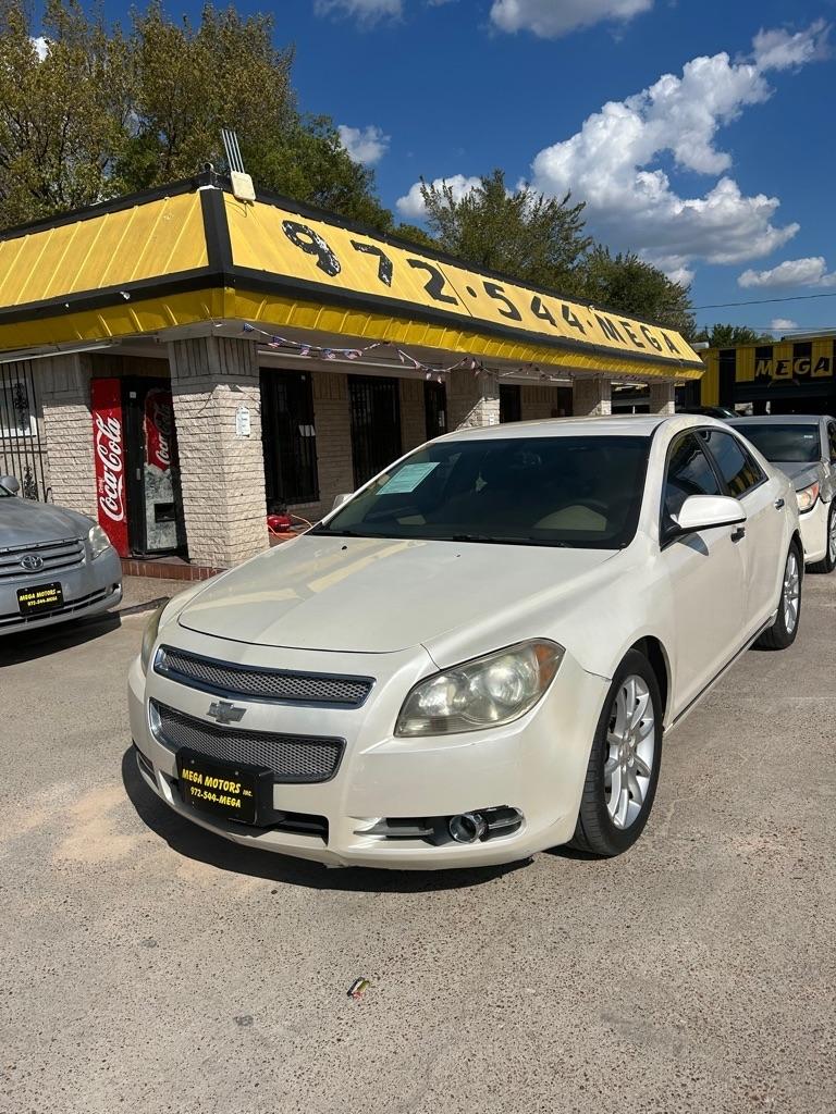 Chevrolet Malibu  2011