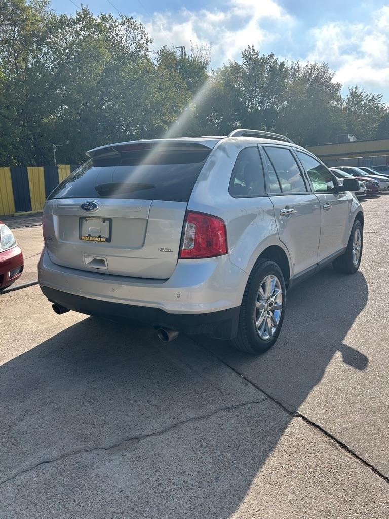 Ford Edge  2011