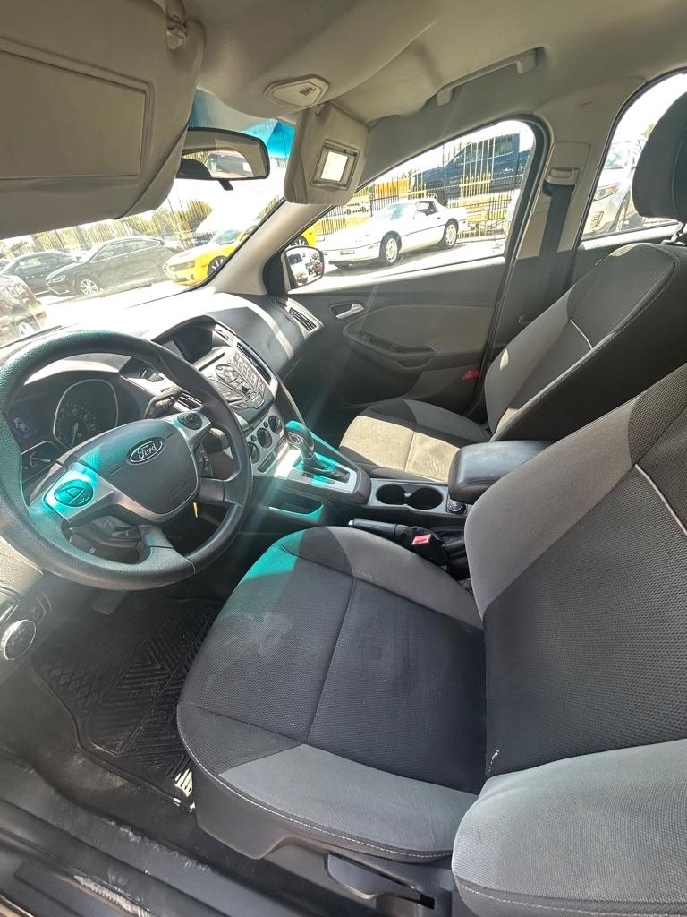 Ford Focus  2013