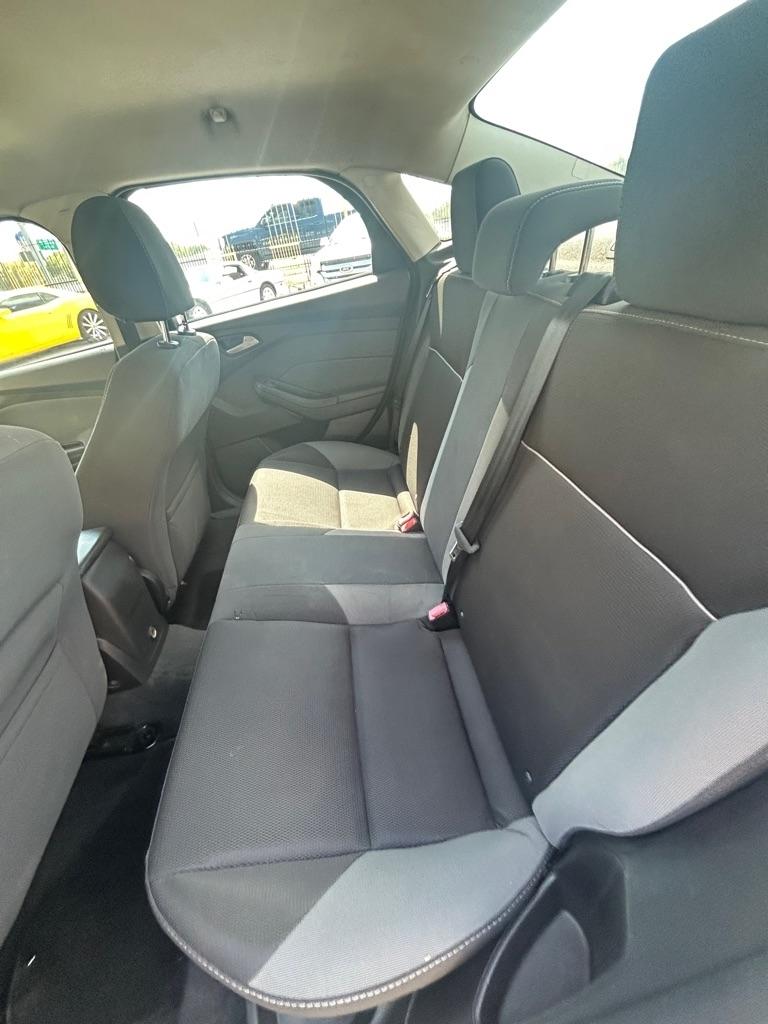 Ford Focus  2013