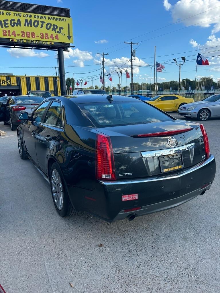 Cadillac CTS  2012