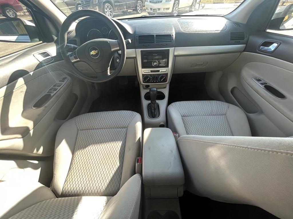 Chevrolet Cobalt  2010