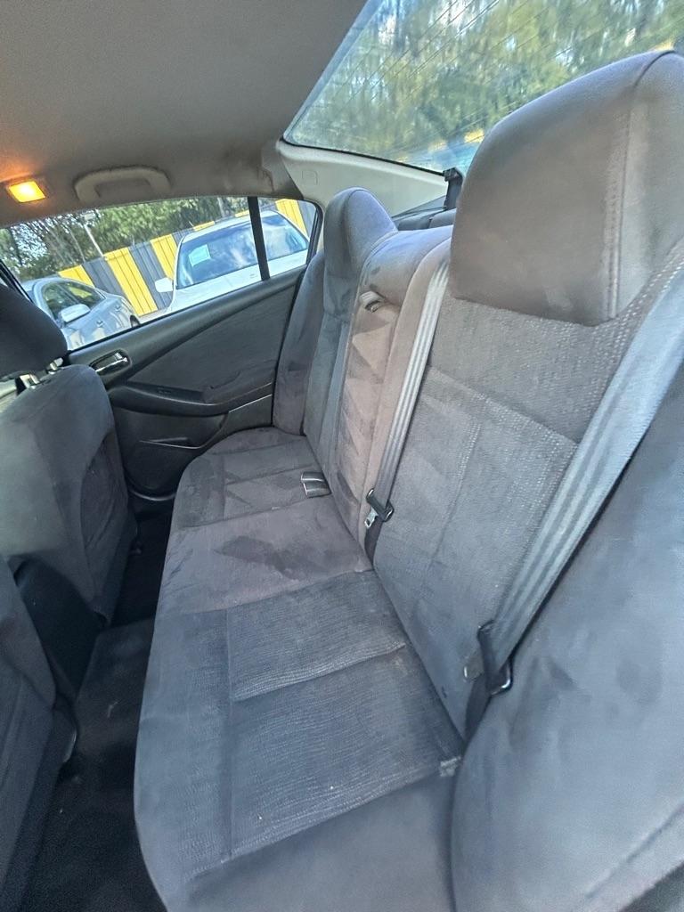 Nissan Altima  2012