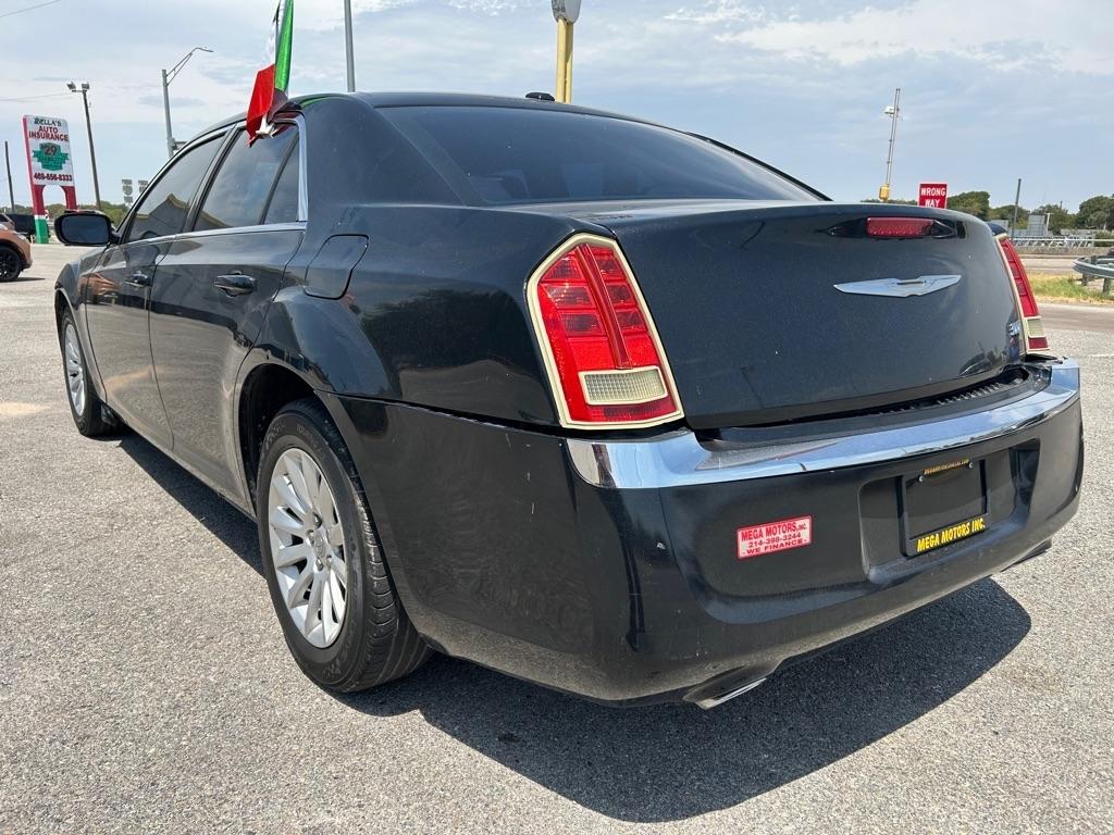 Chrysler 300  2014