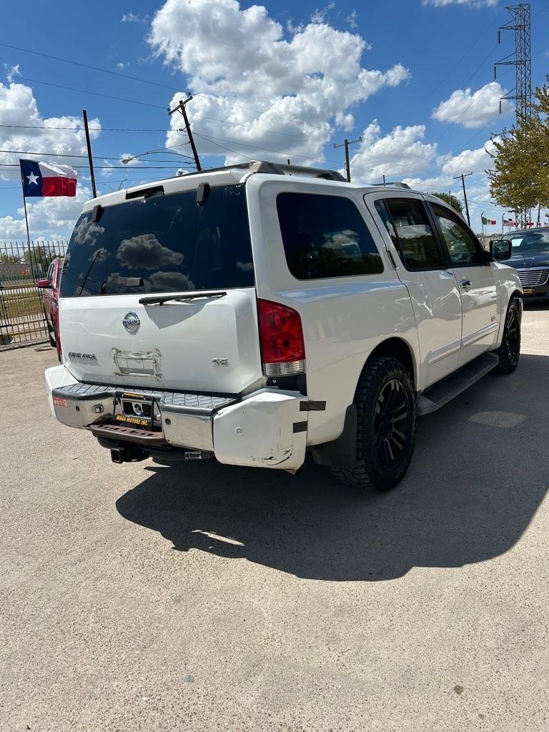 Nissan Armada  2005