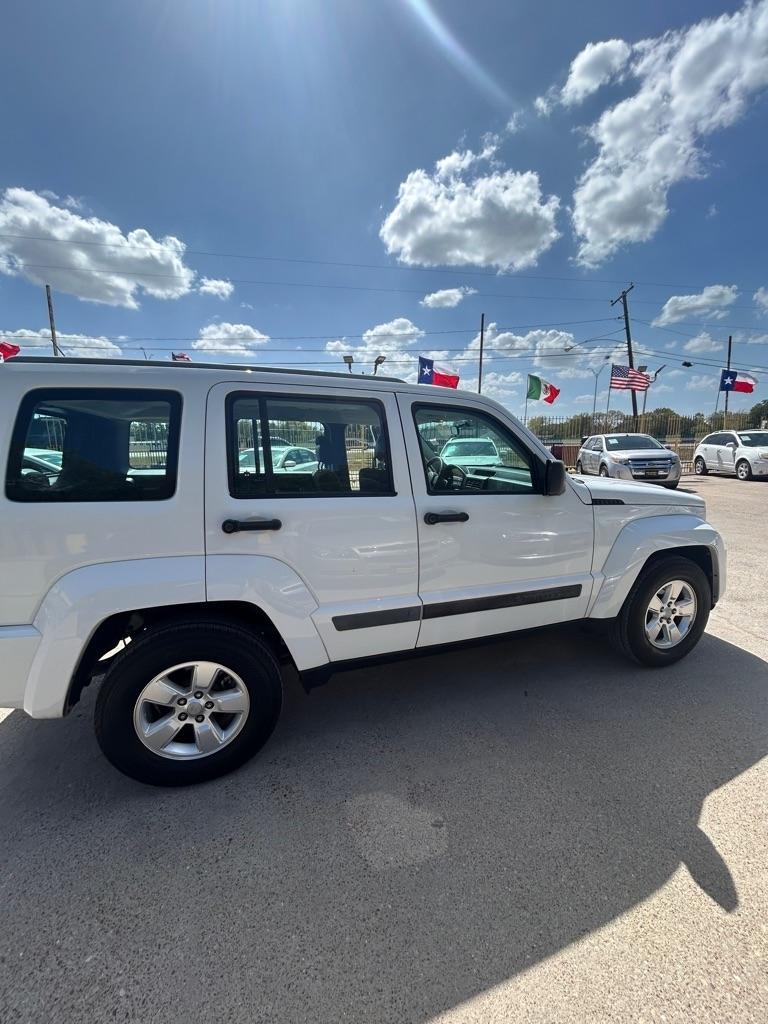 Jeep Liberty  2012